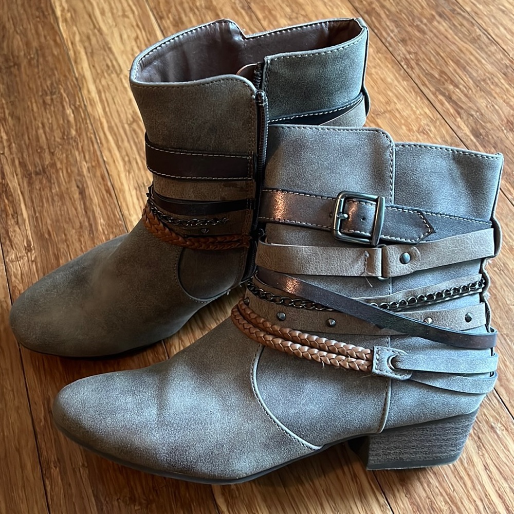 Rockette boots